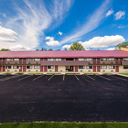 Red Roof Inn Cincinnati Northeast - Blue Ash Dış mekan fotoğraf