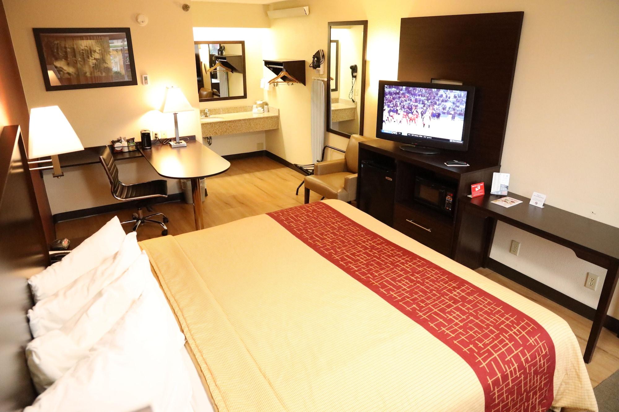 Red Roof Inn Cincinnati Northeast - Blue Ash Dış mekan fotoğraf