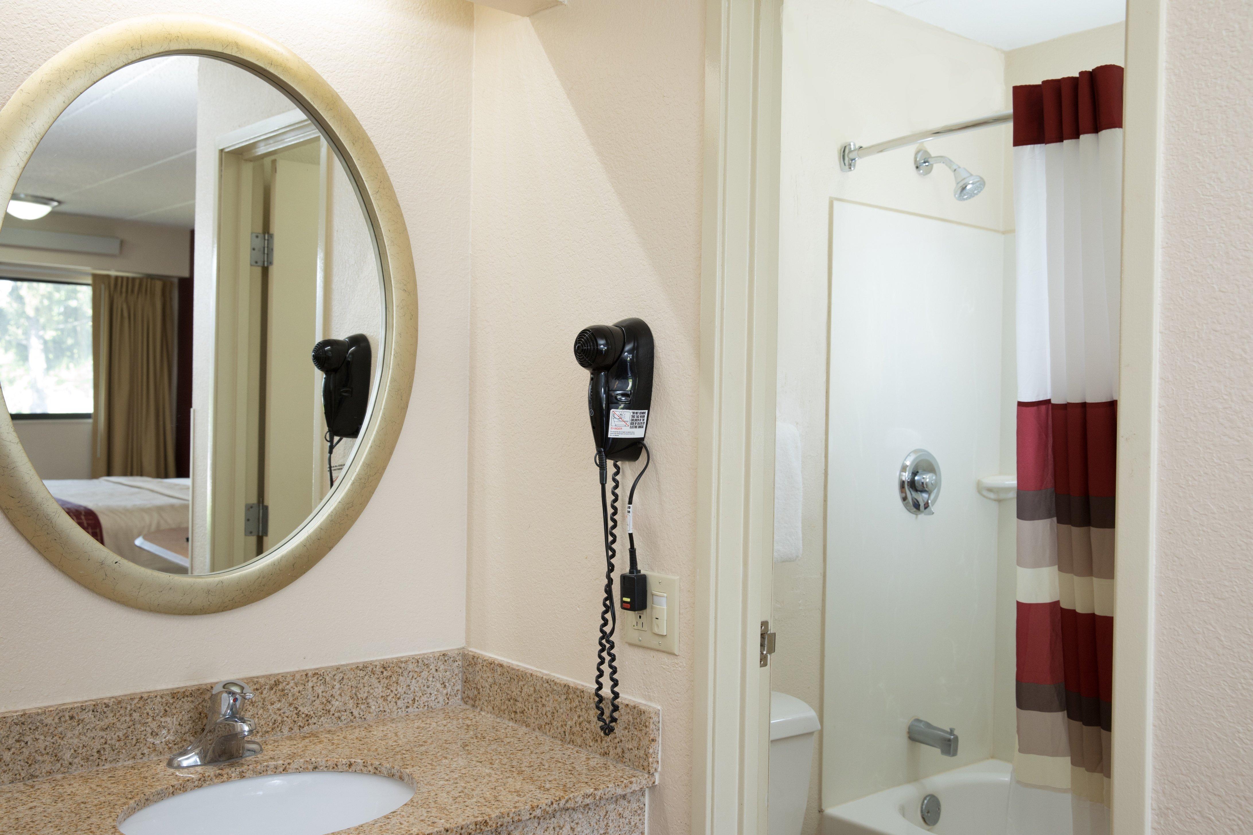 Red Roof Inn Cincinnati Northeast - Blue Ash Dış mekan fotoğraf