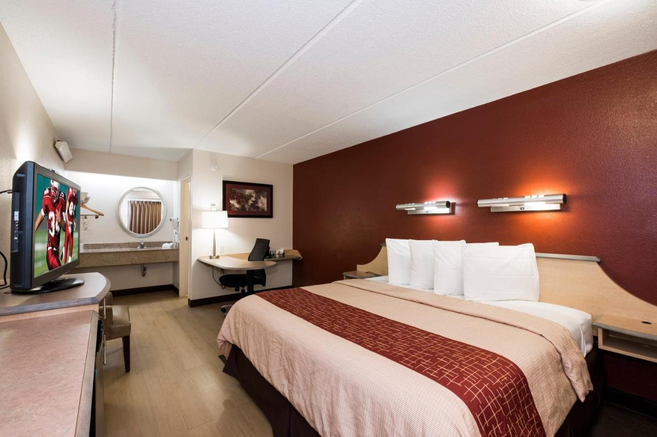 Red Roof Inn Cincinnati Northeast - Blue Ash Dış mekan fotoğraf