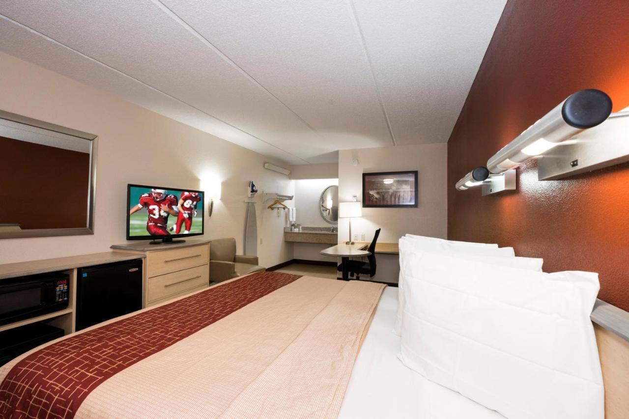Red Roof Inn Cincinnati Northeast - Blue Ash Dış mekan fotoğraf