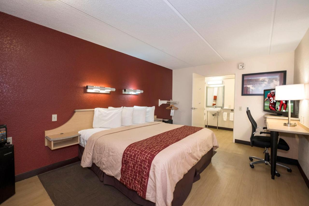 Red Roof Inn Cincinnati Northeast - Blue Ash Dış mekan fotoğraf