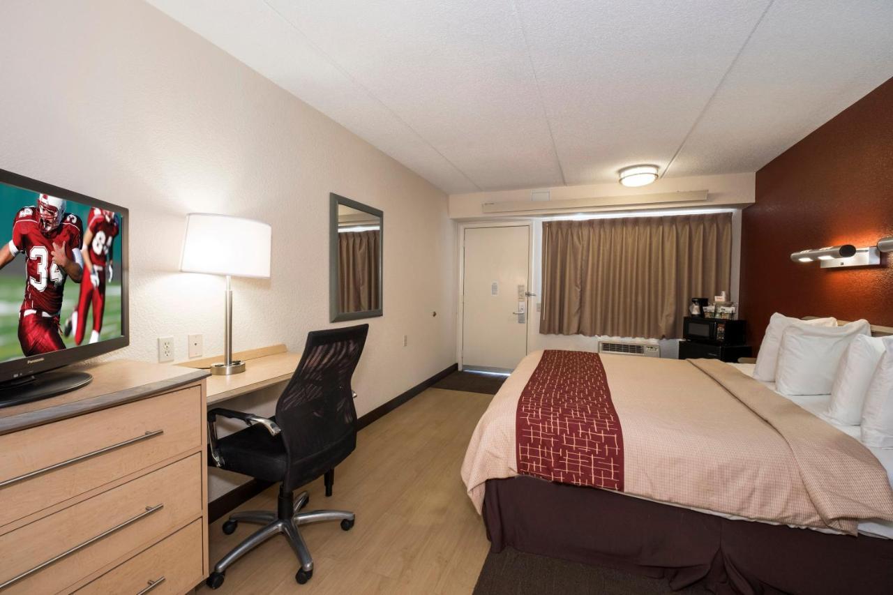 Red Roof Inn Cincinnati Northeast - Blue Ash Dış mekan fotoğraf