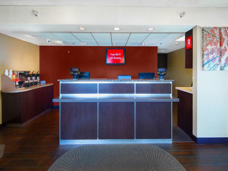 Red Roof Inn Cincinnati Northeast - Blue Ash Dış mekan fotoğraf
